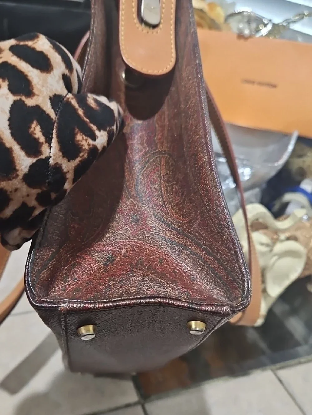 Vintage Etro Paisley Tote w/ Tan Leather Trim & Straps GUC! - Picture 12 of 17